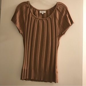 SALE 2/$20 Women’s knit top
